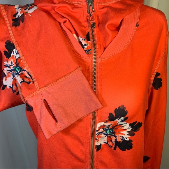 Lululemon Namaskar Hoodie - Picture 6 of 8